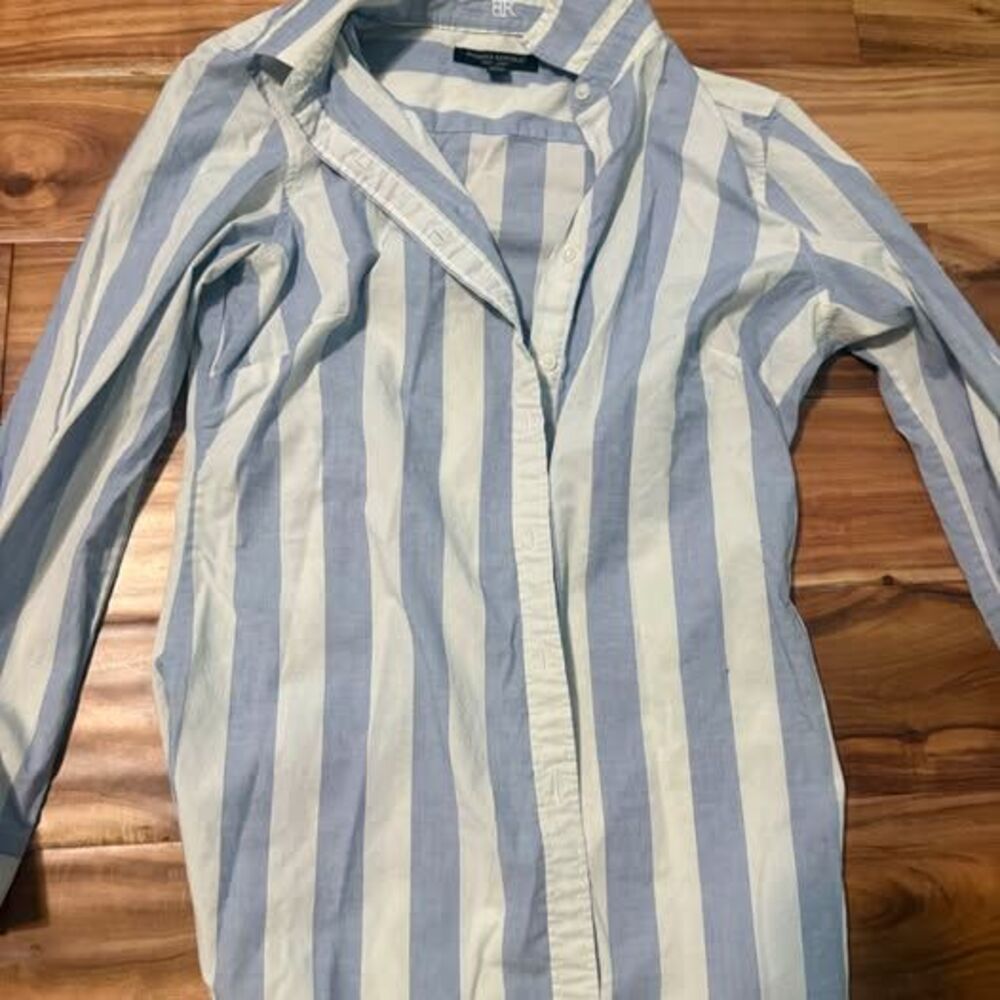 Banana Republic Riley Shirt Size 6 Blue and White Striped